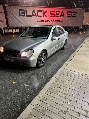 Mercedes-Benz Mercedes Benz