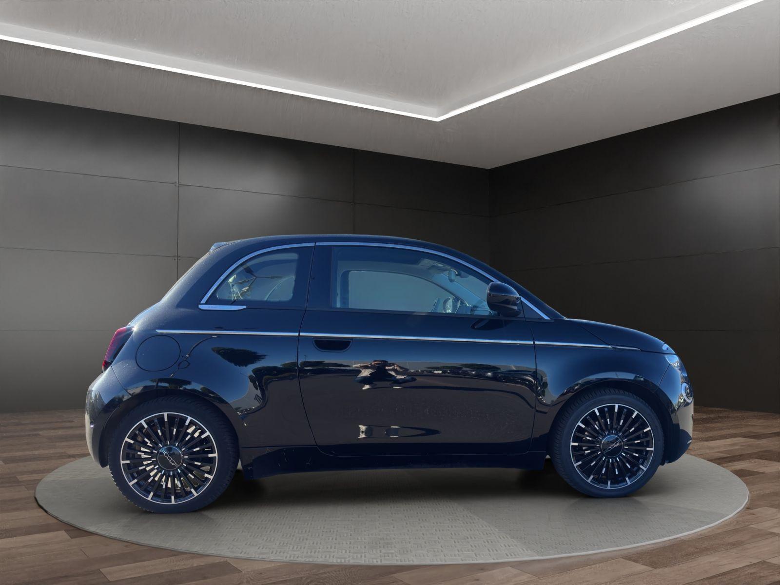 Fiat 500e Cabrio By Bocelli