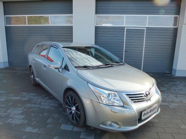 Toyota Avensis 1.8 Kombi Executive Leder Xenon Scheckh.