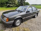 Opel Rekord E2 Bj. 83 2,0E Automatik orig.... - Opel Rekord: A