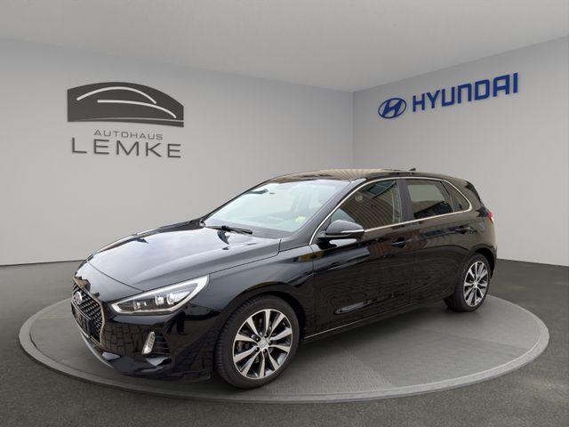 Hyundai i30 i30 1.4 T-GDI STYLE + LED + NAVIGATION + WR