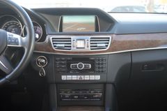 Fahrzeugabbildung Mercedes-Benz E 250 CDI BlueEfficiency Autm. Navi SHZ PDC SD!