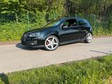 Volkswagen VW Golf 5 GTI - Volkswagen Golf aus 2004: GTI