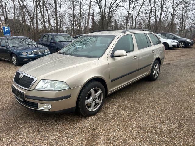 Skoda Octavia Combi 1.6 BENZIN TÜV 07/2026