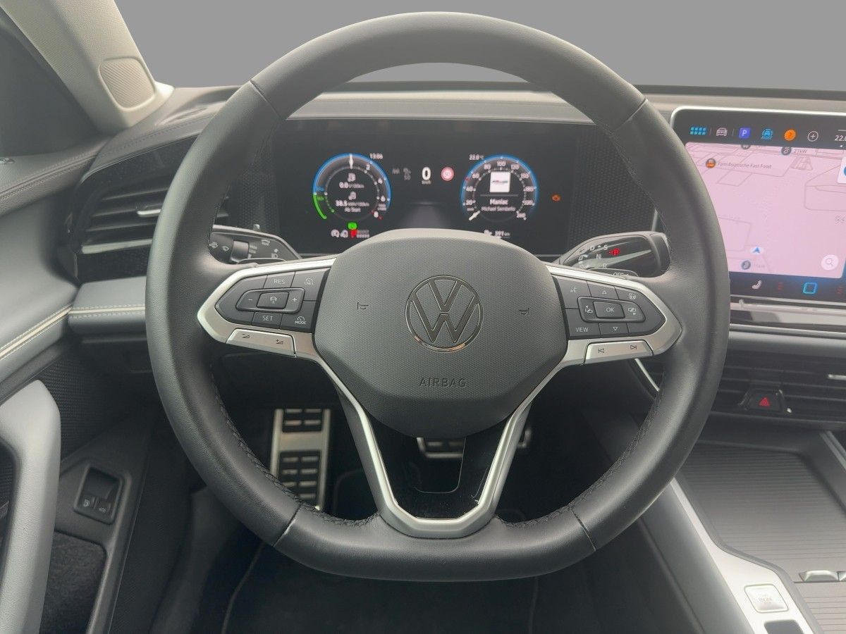 Volkswagen Passat Variant 1.5 eHybrid Business Navi LED ACC foto 10