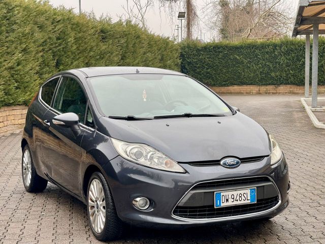 Ford Fiesta 1.2 82CV 3 porte Titanium