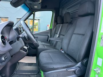 Mercedes Sprinter - 11