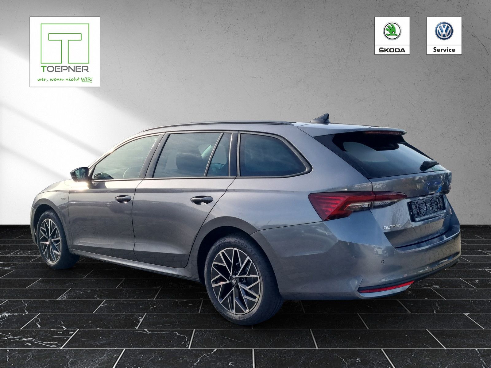 Fahrzeugabbildung SKODA Octavia Combi Tour 2.0 TDI 110kW/150PS AHK