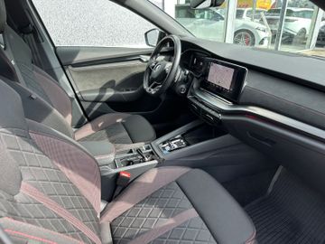 Fahrzeugabbildung SKODA Octavia Combi 2.0 TDI RS