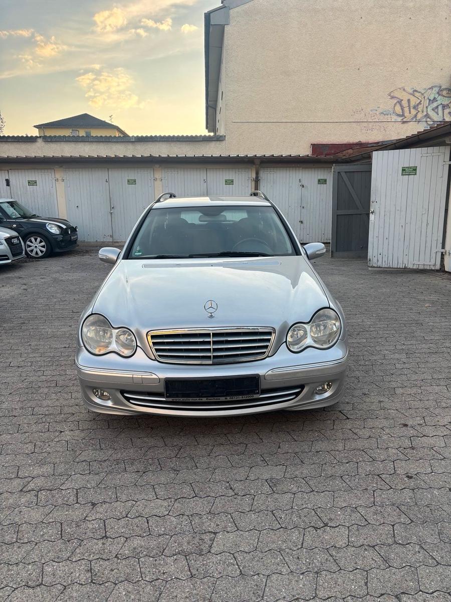 Mercedes-Benz C 180