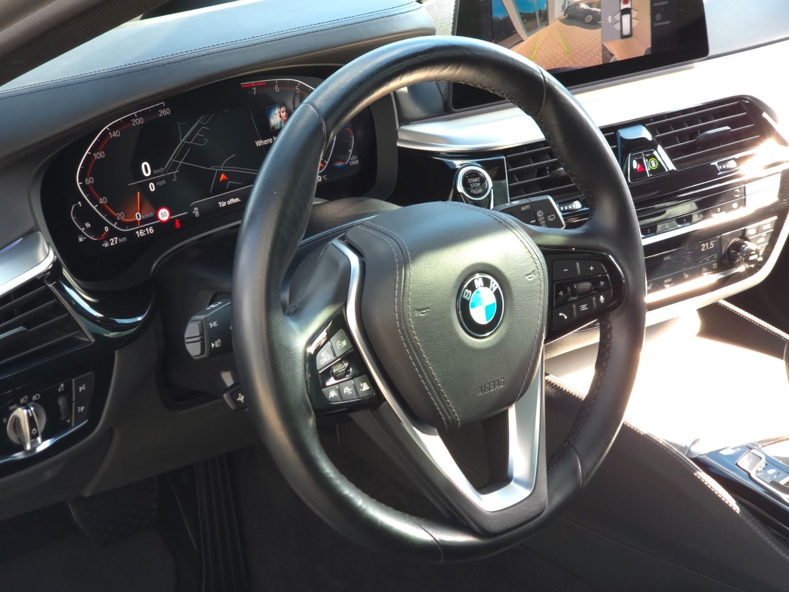 BMW 540i Touring xDrive Luxury Line H&K Pano ACC foto 18