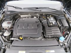 SKODA Superb Combi 2.0 TDI Style Business Ahk ACC Rfk SKODA Superb Combi 2.0 TDI Style Business Ahk ACC Rfk