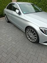 Mercedes-Benz 400 - Mercedes-Benz 400: Limousine