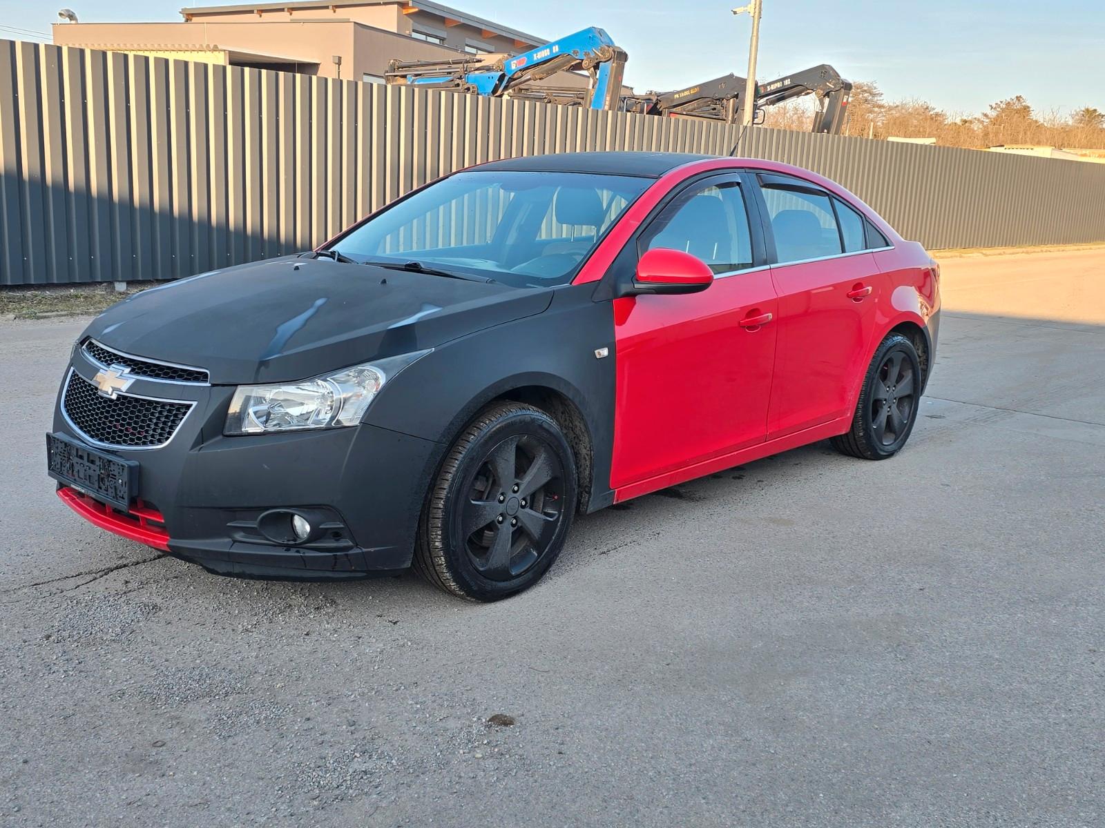 Chevrolet Cruze 2,0 VCDI LT *Tempomat*Navi*