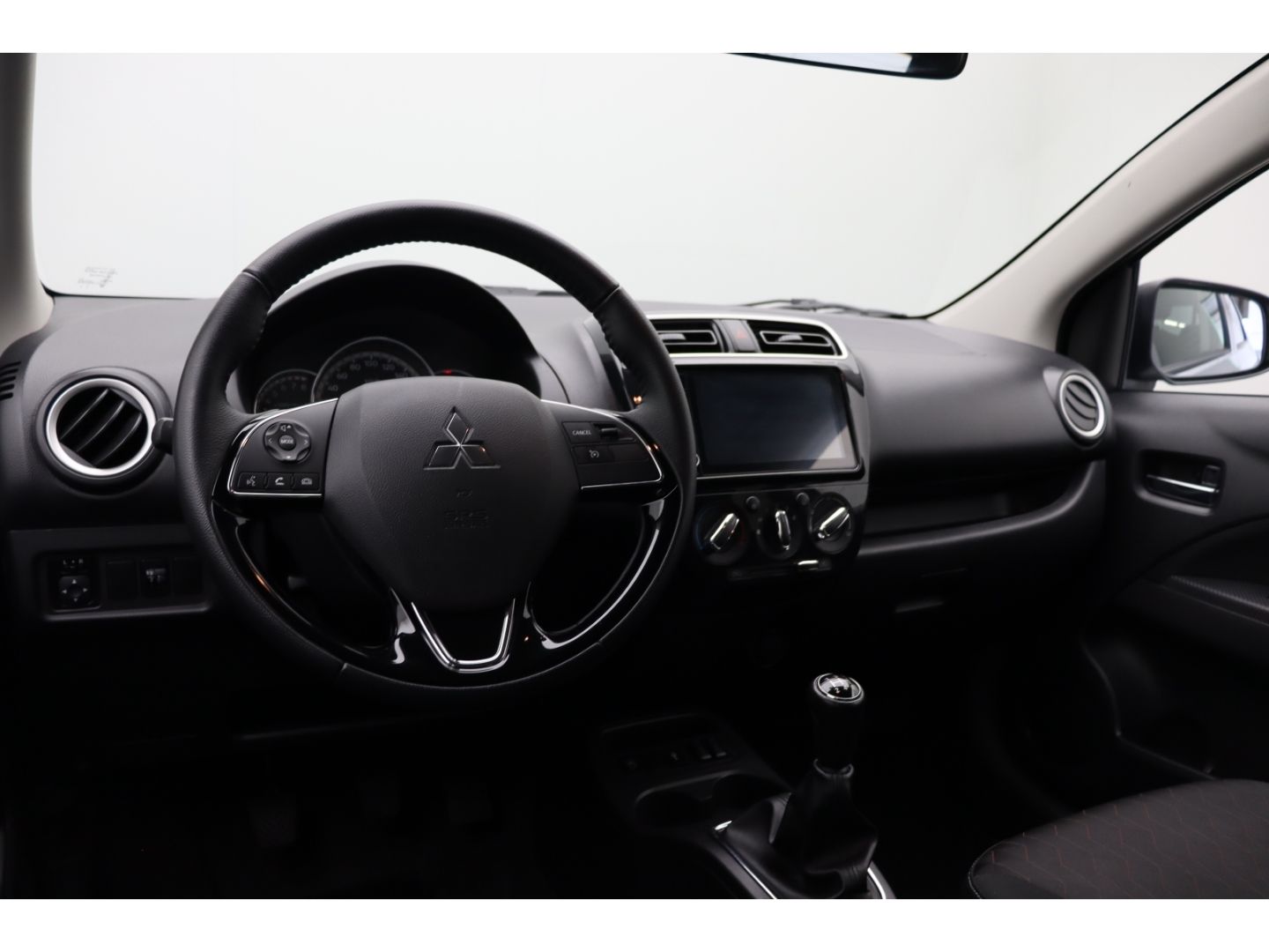 Fahrzeugabbildung Mitsubishi Space Star 1.2 Select+ Kamera  AppleCP Garantie