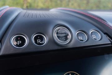 صورة مصغرة 19 لـ 2021 Aston Martin DBX