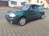 Renault Clio 1.2 16V 69.000 Km Orginal Lau... - gebrauchte Renault Clio aus dem Jahr 1999