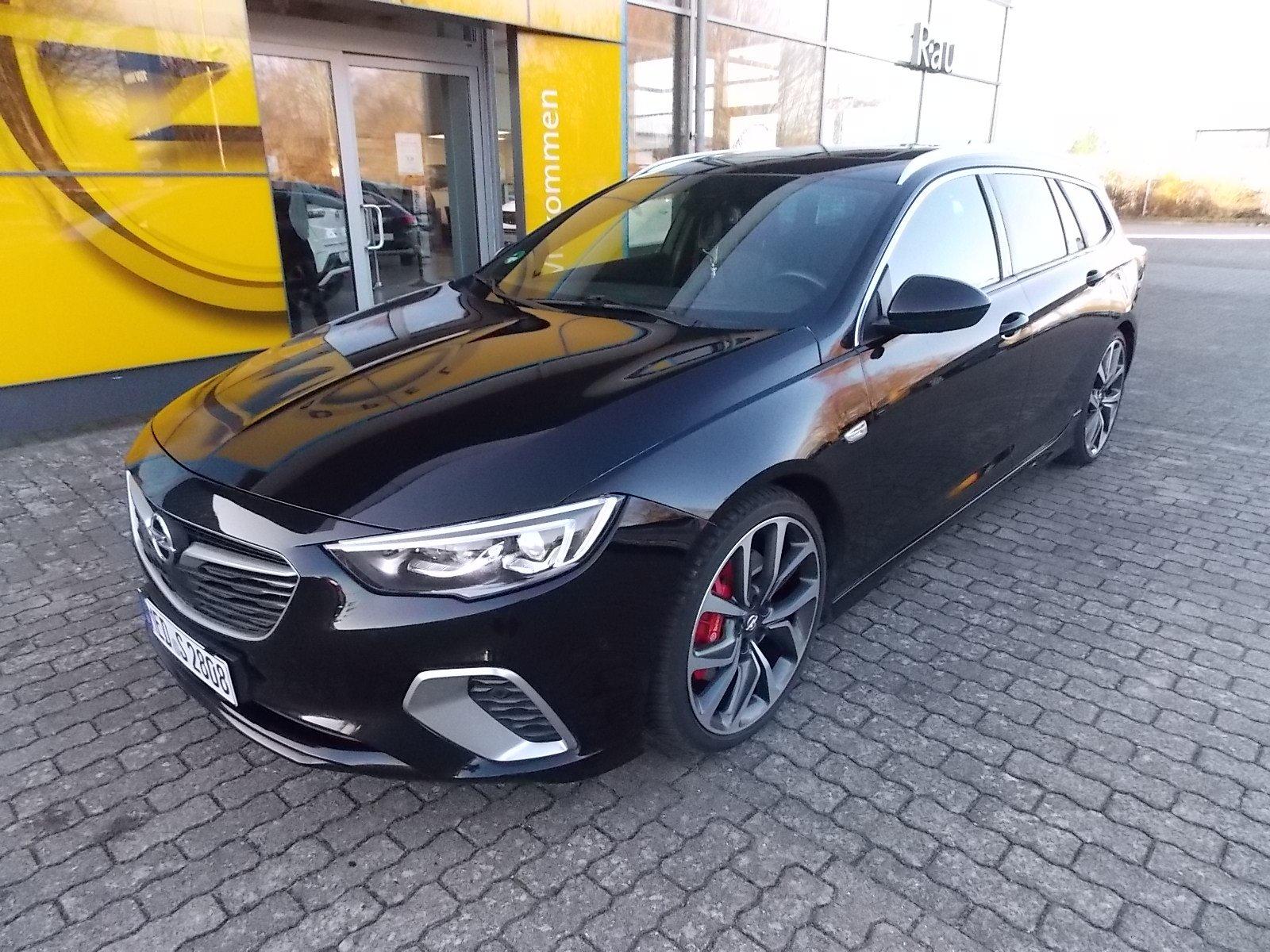 Opel Insignia B Sports Tourer 2.0 BiTurbo 4x4 GSI