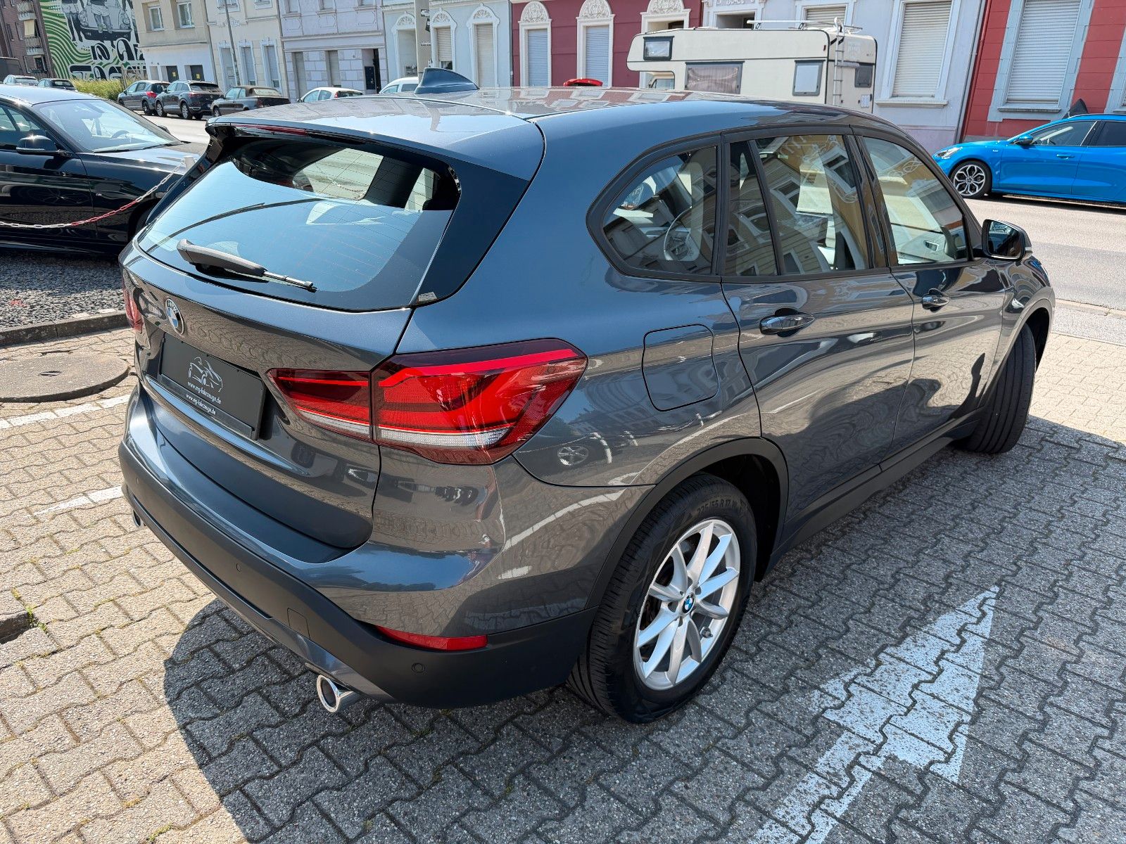 Fahrzeugabbildung BMW X1 xDrive 20 d 1.HD HUD AHK AUTOMATIK LED KAMERA