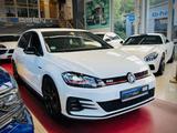 Volkswagen Golf VII Lim. GTI|LED|NAVI|DYNAUDIO|DSG|FACELIFT - mit Benzin-Antrieb: Beheizbare Frontscheibe