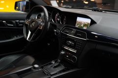 MERCEDES-BENZ C 63 AMG Coupe*H&K*PANO*LEDER*LED*MEMORY*DISTRON MERCEDES-BENZ C 63 AMG Coupe*H&K*PANO*LEDER*LED*MEMORY*DISTRON