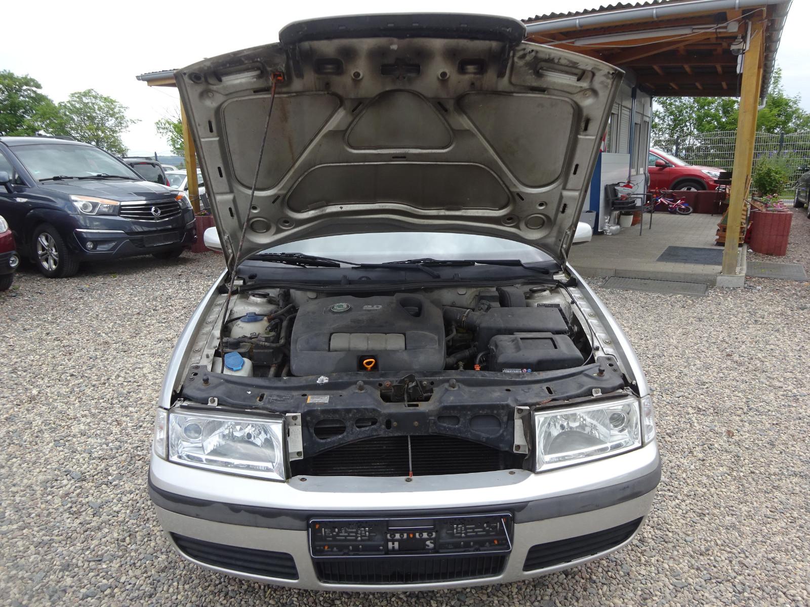 Skoda Octavia 2004 — photo 14