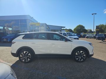Bild 6 Opel Grandland (X) Grandland 1.2 48V Mild- Hybrid 107kW Edition Nav