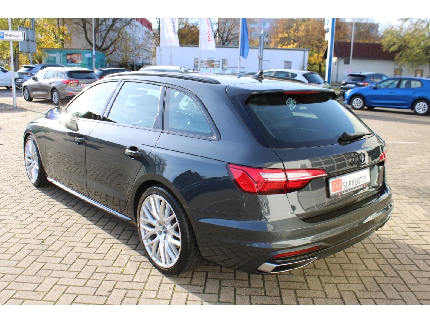 AUDI A4 35 TDI S-Tronic advanced Avant LED Navi DAB V - Image 3