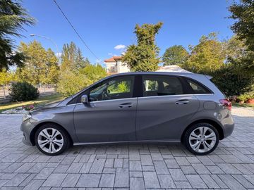 Mercedes B 180 - 3