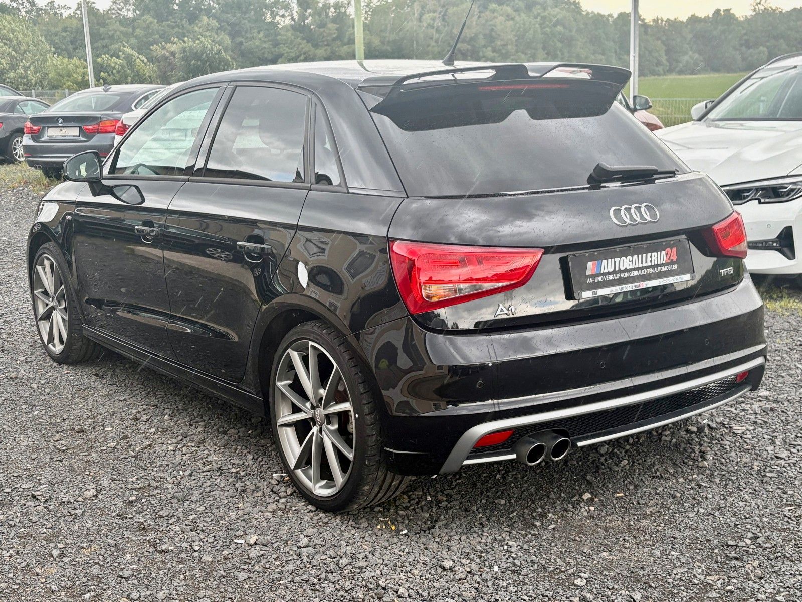 Fahrzeugabbildung Audi A1 1.4 TSI SPBK S LINE edition Navi Xenon SPORTP