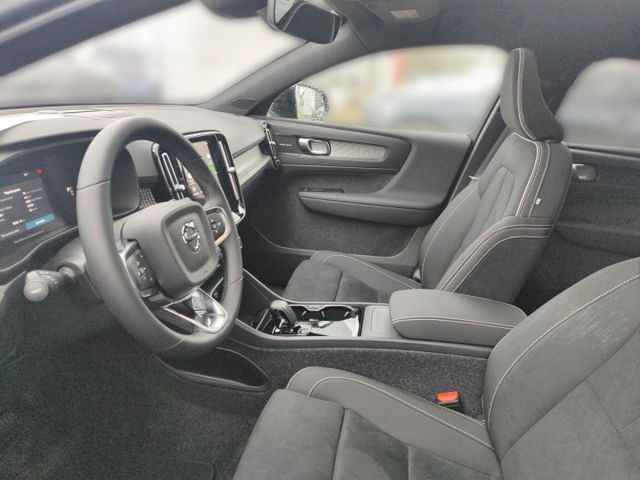 VOLVO EC40 (Bild 11 von Array)