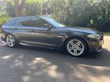 BMW 520d Touring M-Sport,Leder,Topzustand,TÜV 10/27 - BMW 520 aus 2012 mit Diesel-Antrieb: Kombi
