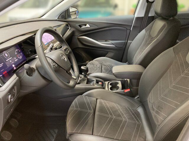 Opel Grandland (X) - Bild 9