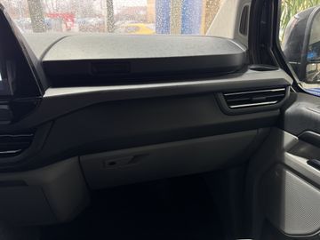 Ford Tourneo Custom 2.0 EcoBlue L1 Titanium