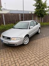 Audi A4 1.8 quattro - - Audi A4 aus 2000: 1.8