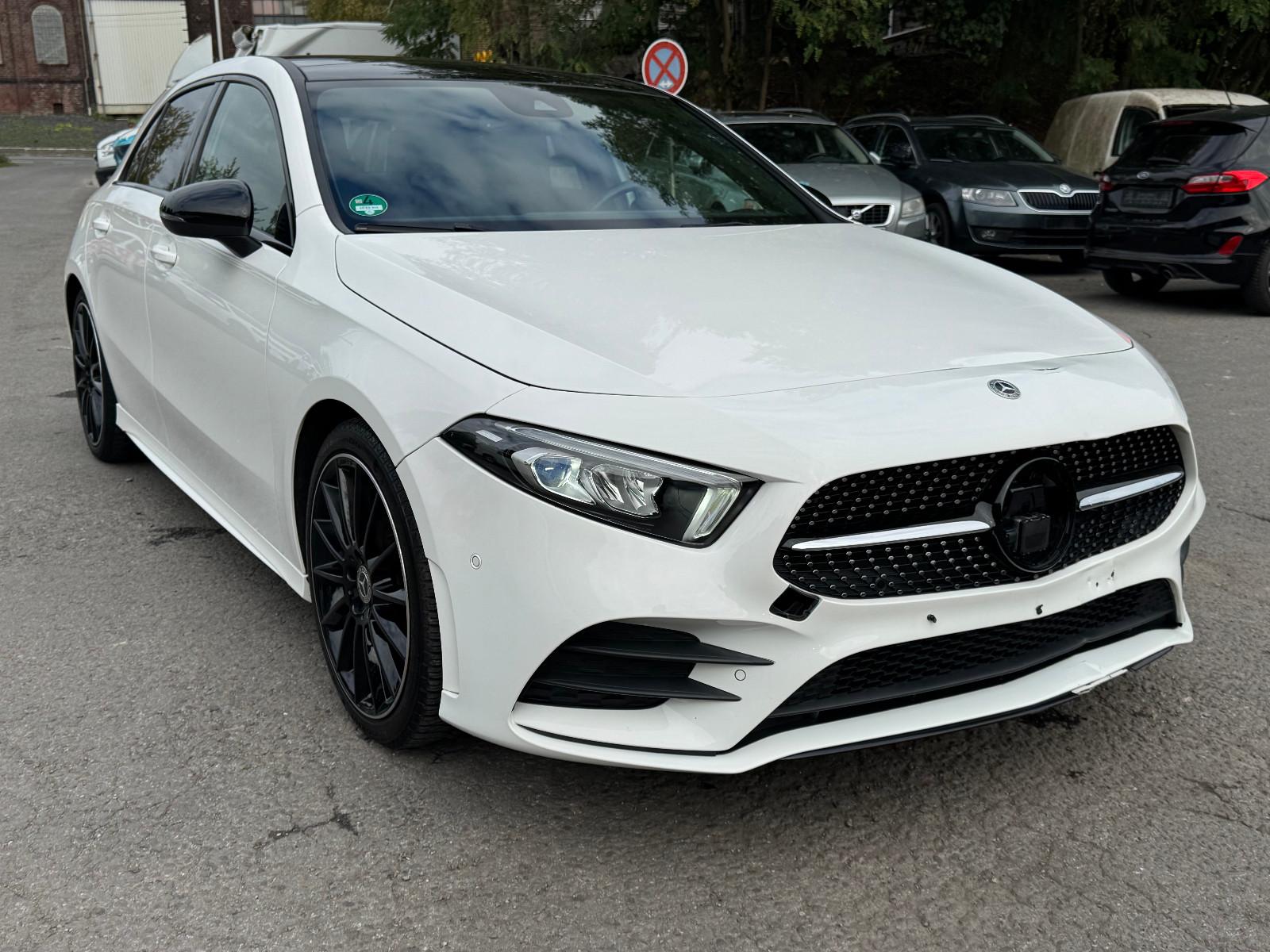Mercedes-Benz A 180 AMG Line