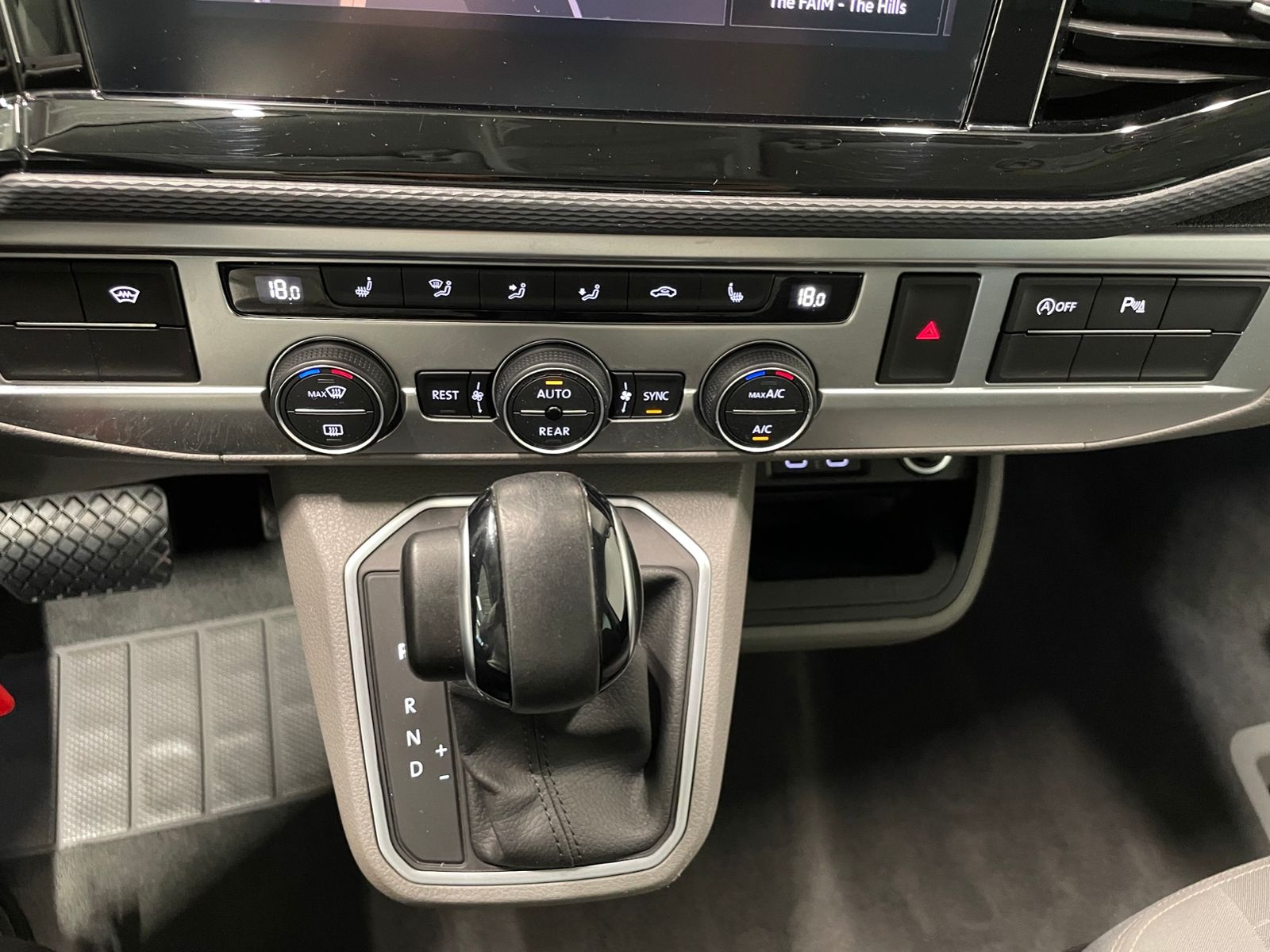 T6.1California California Coast Edition 4M 2.0 T