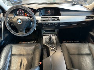 BMW 530 i Touring *Klima*Navi*Xenon*AHK*Freisprech*