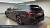BMW 550e A xDrive Tou M-Sport,Pano,AHK,DAProf,Autom - scheckheftgepflegte BMW 550