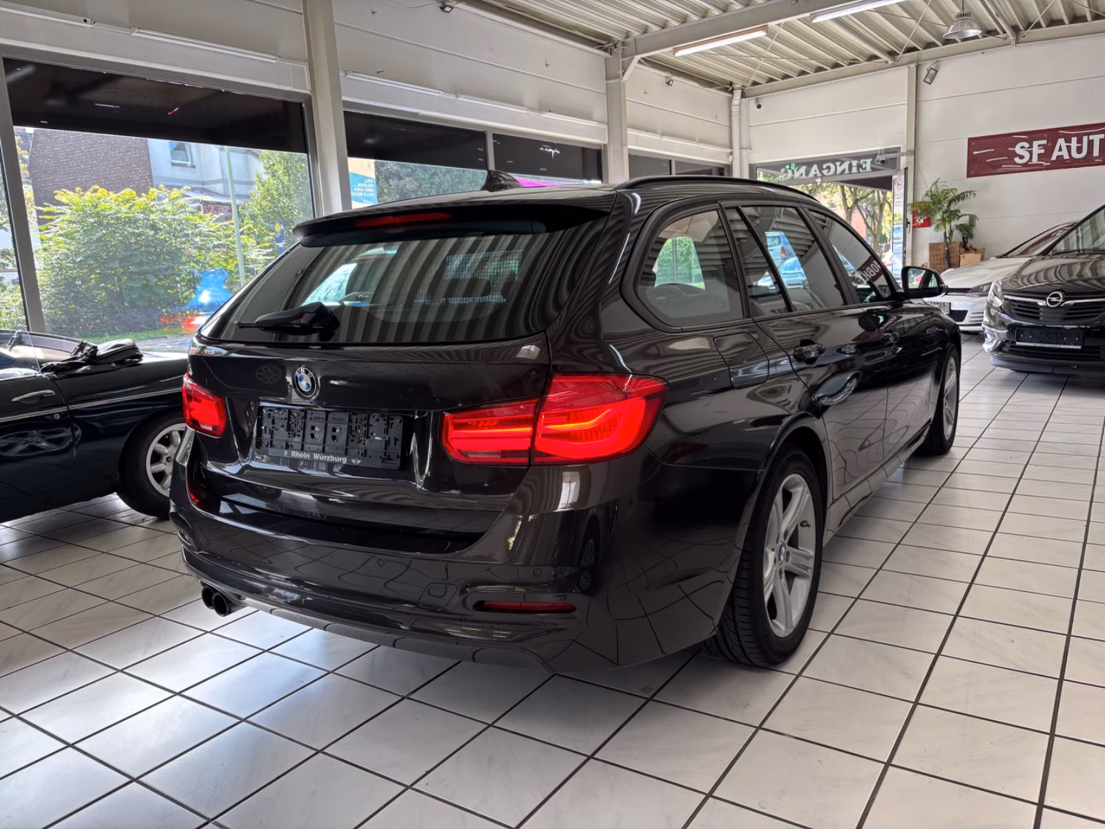 BMW 320 I Advantage *Automatik*