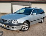 Toyota Avensis 1.8 Linea Sol linea sol - gebrauchte Toyota Avensis aus dem Jahr 2000