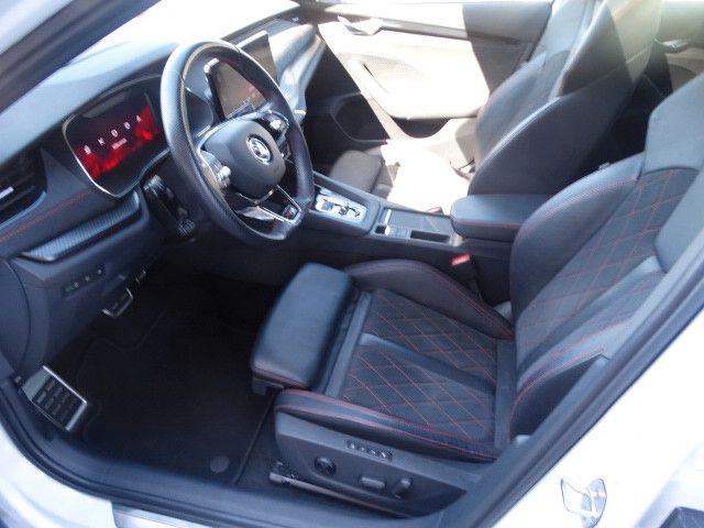 ŠKODA Octavia Octavia Combi RS 2.0 TDI DSG 4x4,Pano,Standheiz. – Bild 10 von 20