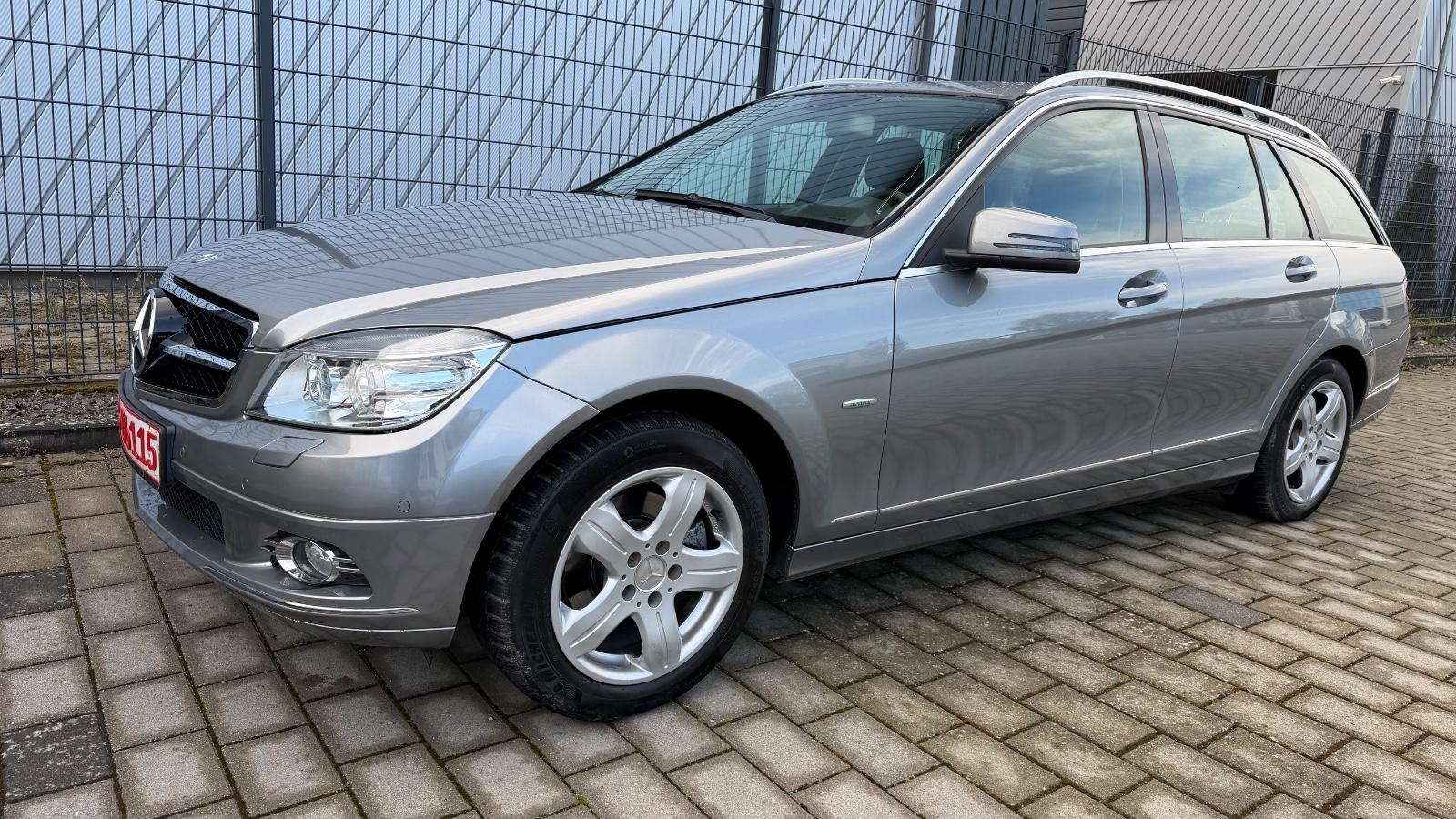 Mercedes-Benz C200  AUTOMATIK AVANTGARDE,1-HAND,NAVI,LEDER,AHK