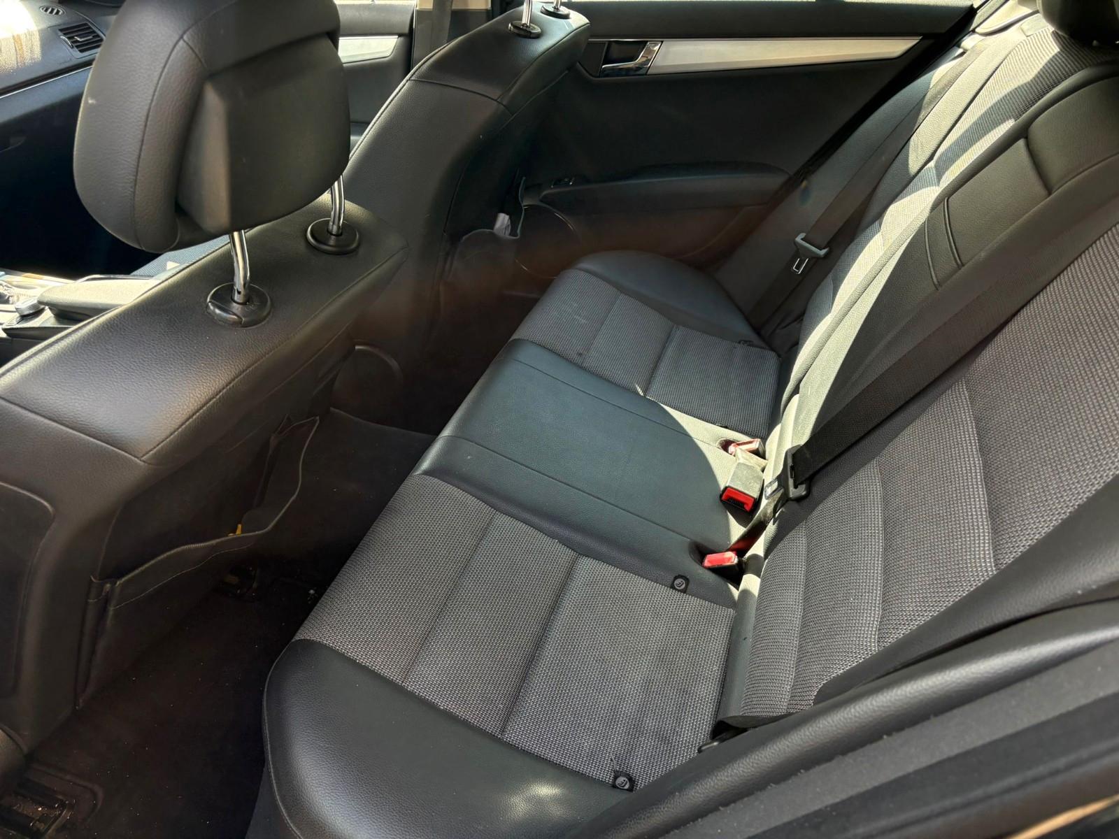 Mercedes-Benz C220 2010 — engine 2.143 cm³, 170 HP (125kW)