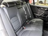 Jaguar XE P250 R-Dynamic Black Schiebedach, Tot-Winkel - Jaguar Gebrauchtwagen von 2023
