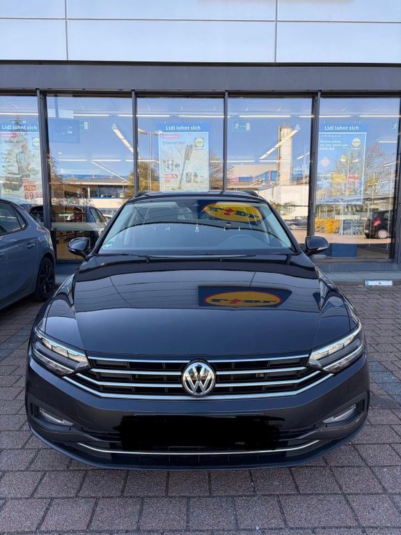 Image of Volkswagen Passat Variant