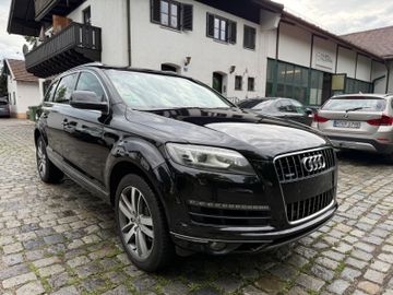 Audi Q7 - 7