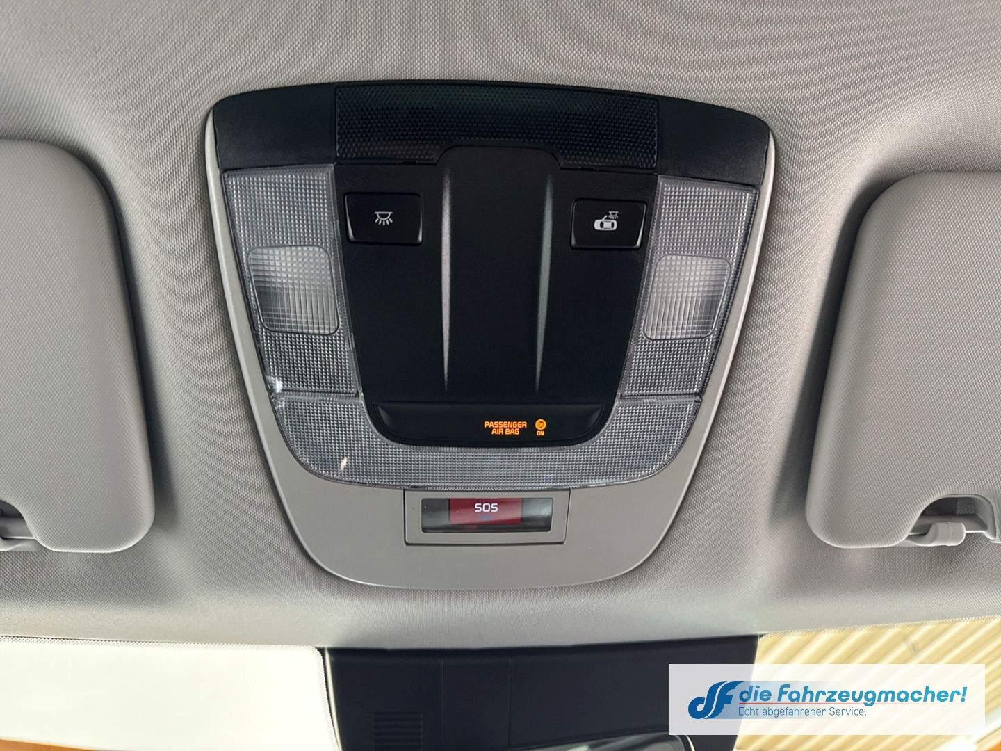 Fahrzeugabbildung Kia Sportage Spirit Navi Digitales Cockpit LED Apple