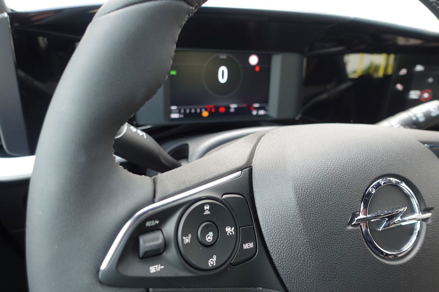 Fahrzeugabbildung Opel Mokka 1.2 Turbo GS KlimaA,LED,SHZ,Kam.,PDC