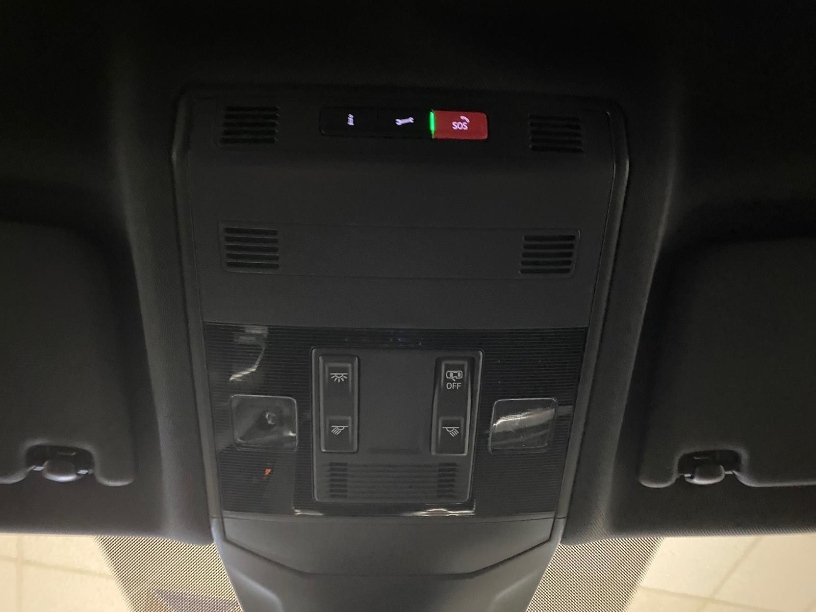 Fahrzeugabbildung Volkswagen T-Cross 1.5 TSI DSG BLACK STYLE R-Line+AHK+ACC++